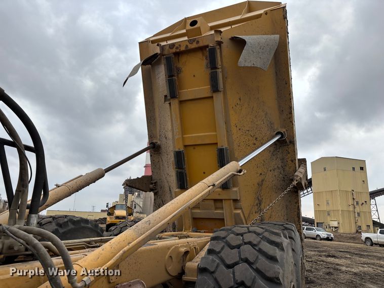 image for item DW7297 2009 Caterpillar 740 articulated haul truck