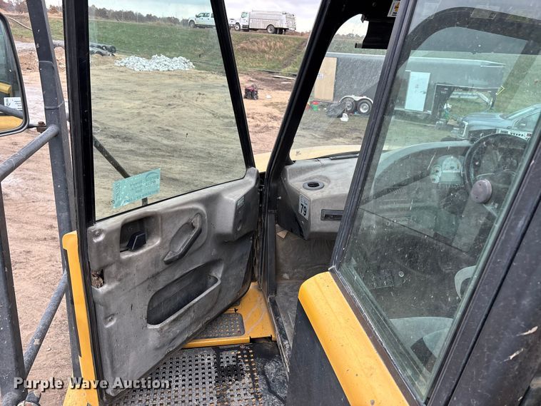 image for item DW7297 2009 Caterpillar 740 articulated haul truck