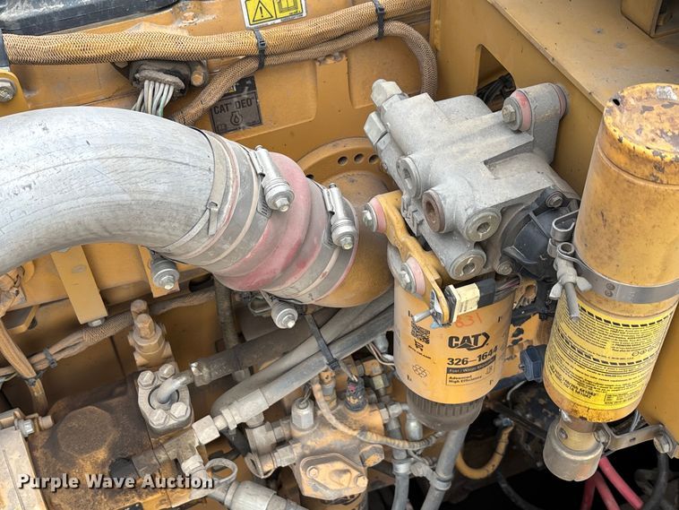 image for item DW7297 2009 Caterpillar 740 articulated haul truck