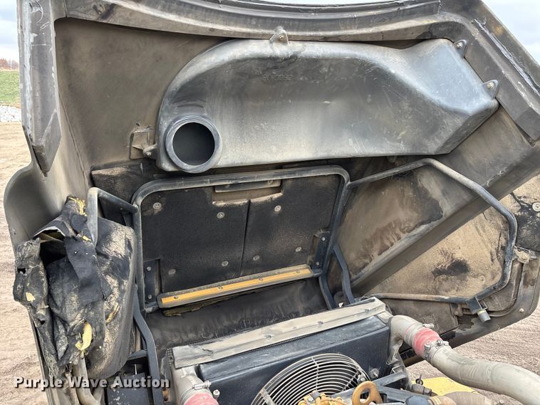 image for item DW7297 2009 Caterpillar 740 articulated haul truck