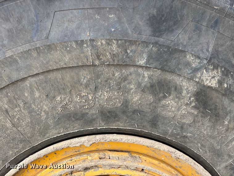 image for item DW7297 2009 Caterpillar 740 articulated haul truck