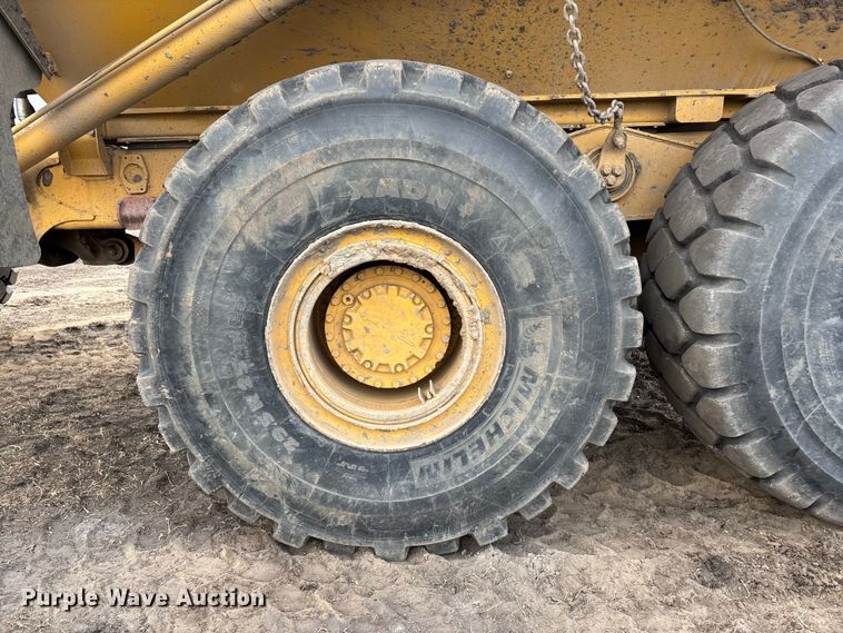 image for item DW7297 2009 Caterpillar 740 articulated haul truck