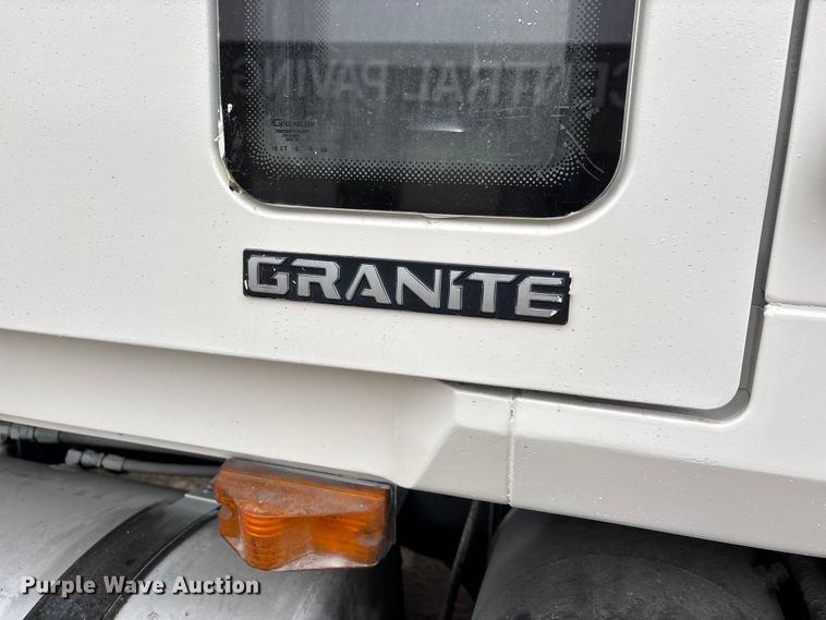 image for item DW7306 2005 Mack Granite CV713 dump truck