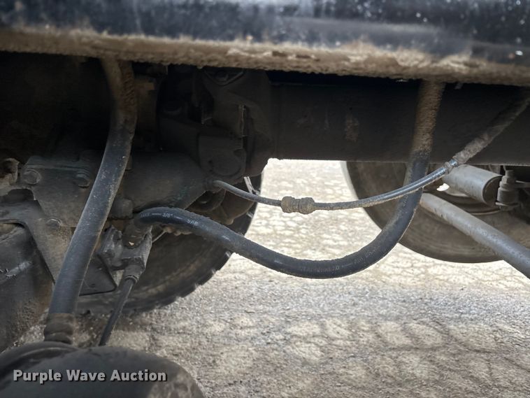 image for item DW7306 2005 Mack Granite CV713 dump truck