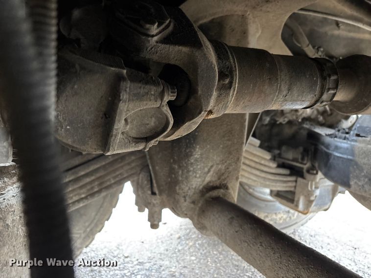 image for item DW7306 2005 Mack Granite CV713 dump truck