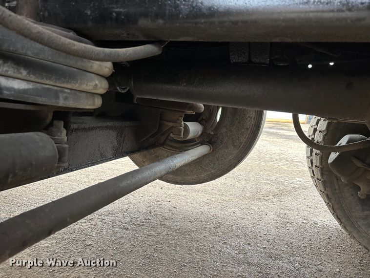 image for item DW7306 2005 Mack Granite CV713 dump truck