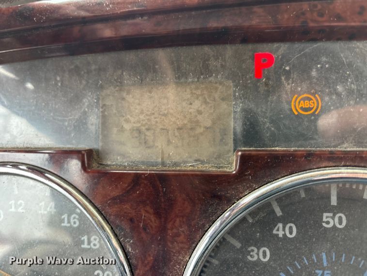 image for item DW7306 2005 Mack Granite CV713 dump truck