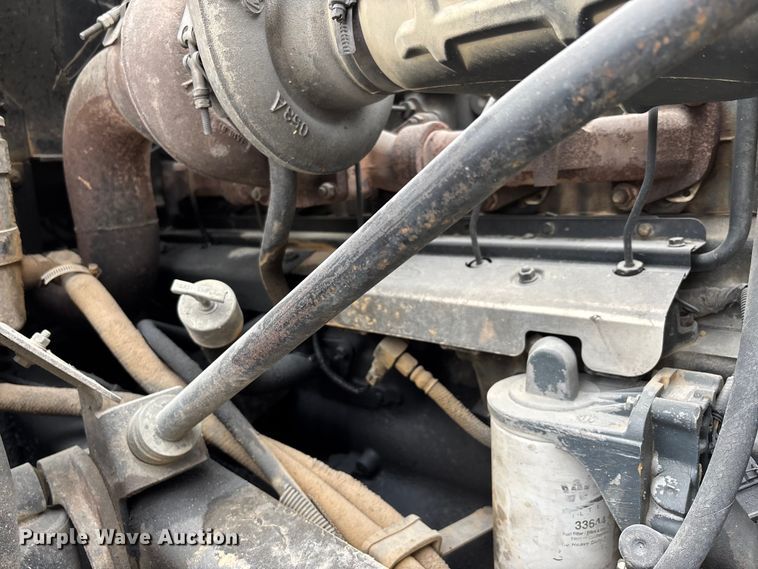 image for item DW7306 2005 Mack Granite CV713 dump truck