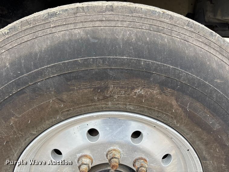 image for item DW7306 2005 Mack Granite CV713 dump truck