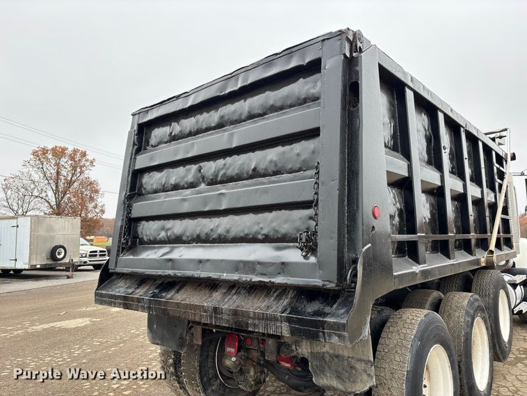 image for item DW7307 2006 Mack Granite CV713 dump truck