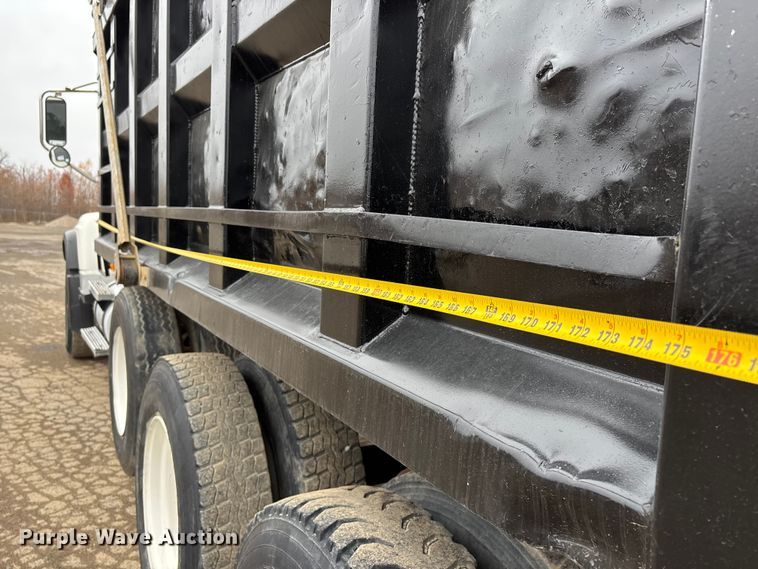 image for item DW7307 2006 Mack Granite CV713 dump truck