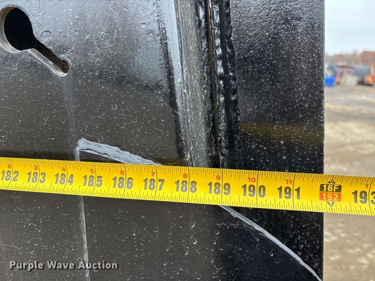 image for item DW7307 2006 Mack Granite CV713 dump truck