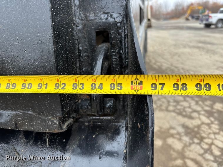 image for item DW7307 2006 Mack Granite CV713 dump truck