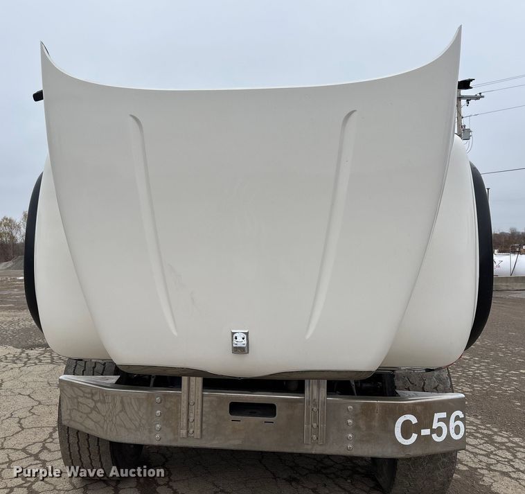 image for item DW7307 2006 Mack Granite CV713 dump truck