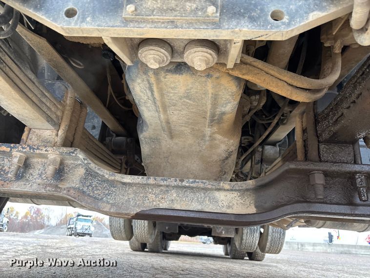 image for item DW7307 2006 Mack Granite CV713 dump truck