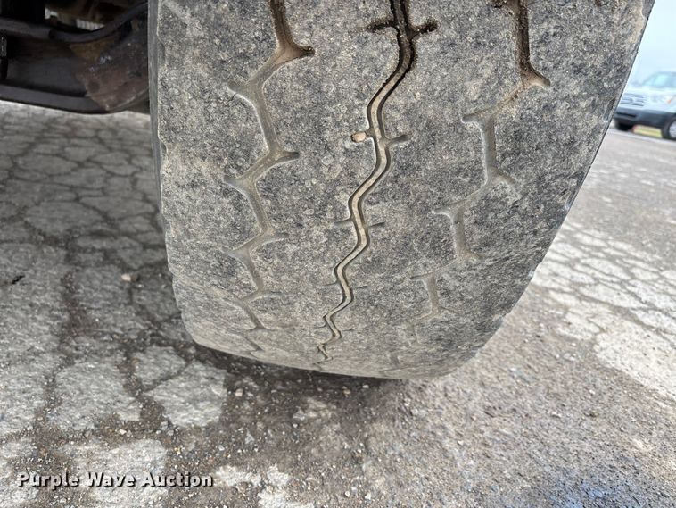 image for item DW7307 2006 Mack Granite CV713 dump truck