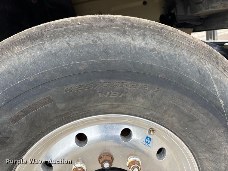 image for item DW7307 2006 Mack Granite CV713 dump truck