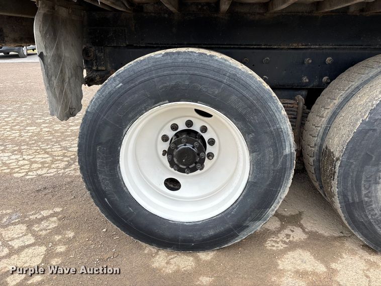 image for item DW7307 2006 Mack Granite CV713 dump truck