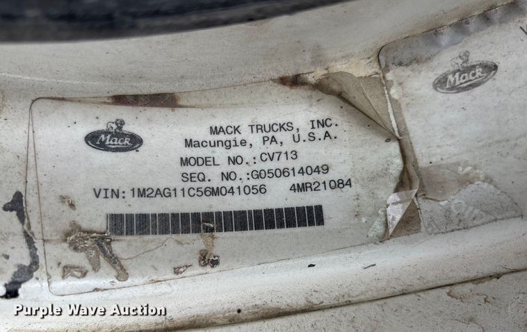 image for item DW7307 2006 Mack Granite CV713 dump truck