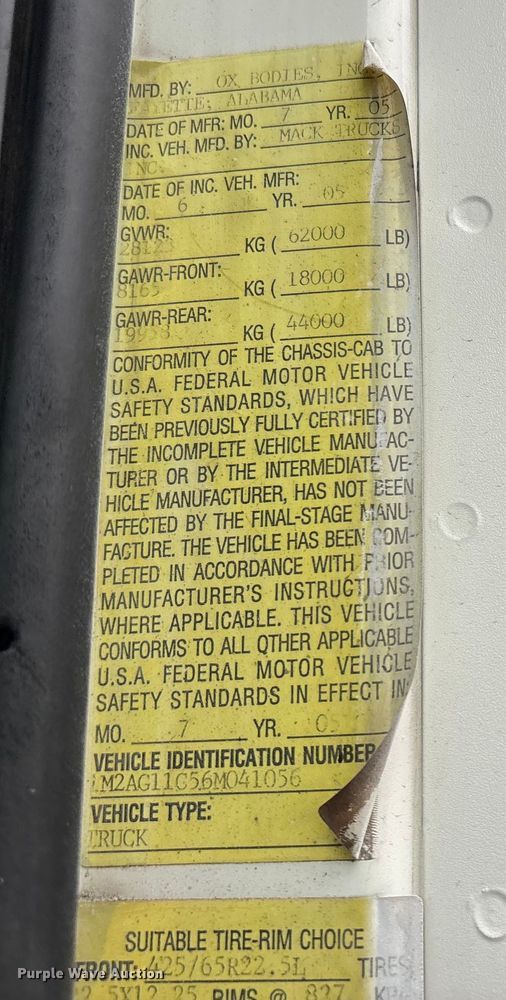 image for item DW7307 2006 Mack Granite CV713 dump truck