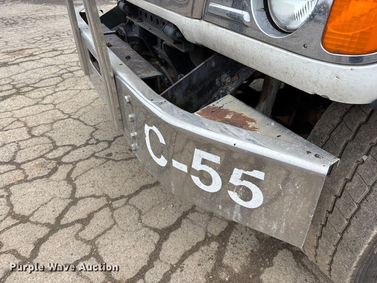 image for item DW7308 2005 Mack Granite CV713 dump truck