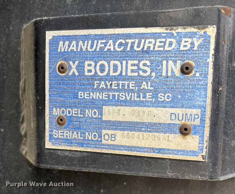 image for item DW7308 2005 Mack Granite CV713 dump truck