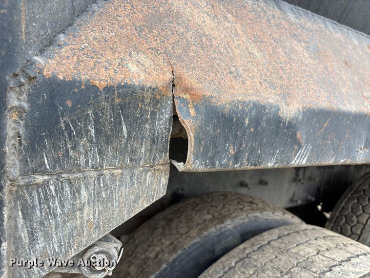 image for item DW7308 2005 Mack Granite CV713 dump truck