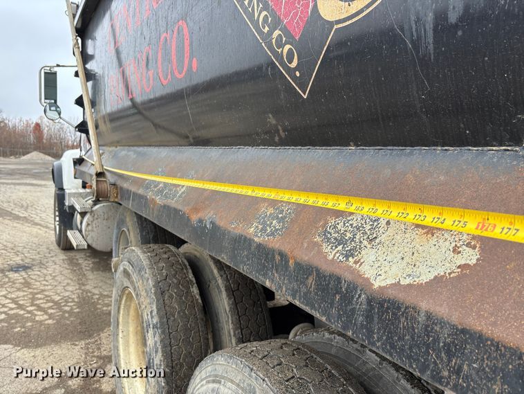 image for item DW7308 2005 Mack Granite CV713 dump truck