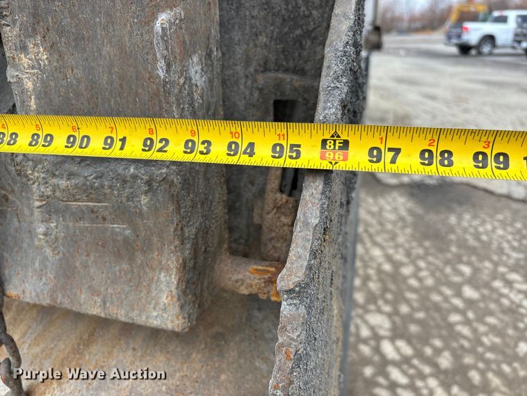 image for item DW7308 2005 Mack Granite CV713 dump truck