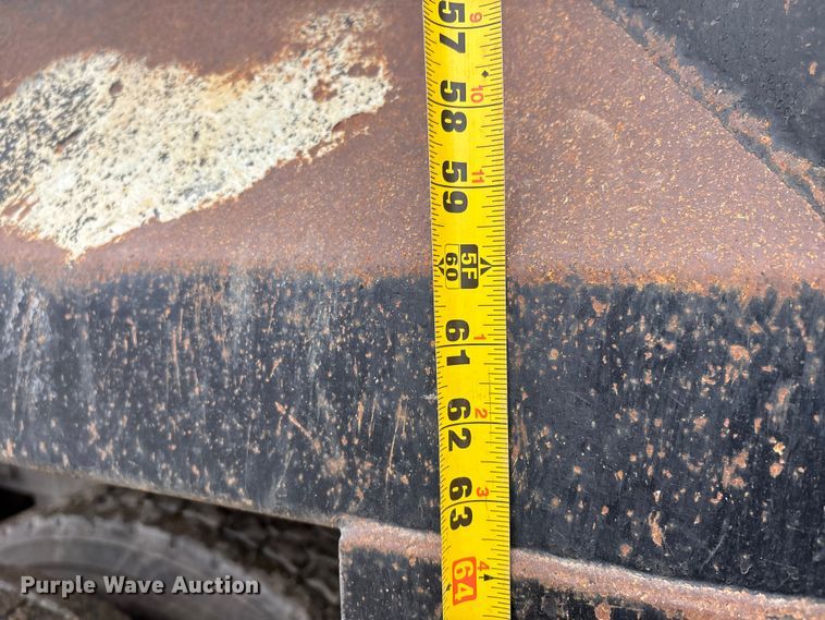 image for item DW7308 2005 Mack Granite CV713 dump truck