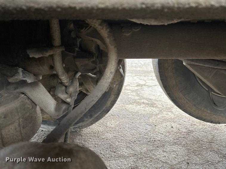 image for item DW7308 2005 Mack Granite CV713 dump truck