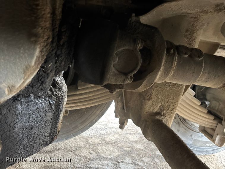 image for item DW7308 2005 Mack Granite CV713 dump truck