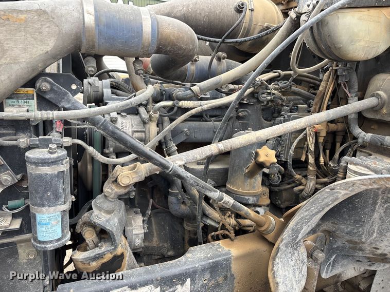 image for item DW7308 2005 Mack Granite CV713 dump truck