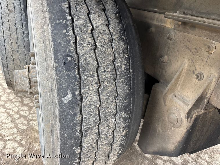 image for item DW7308 2005 Mack Granite CV713 dump truck