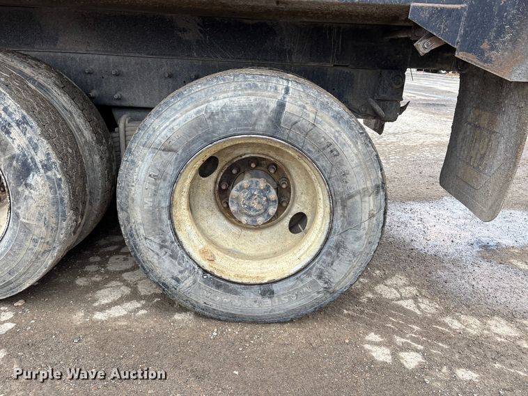 image for item DW7308 2005 Mack Granite CV713 dump truck