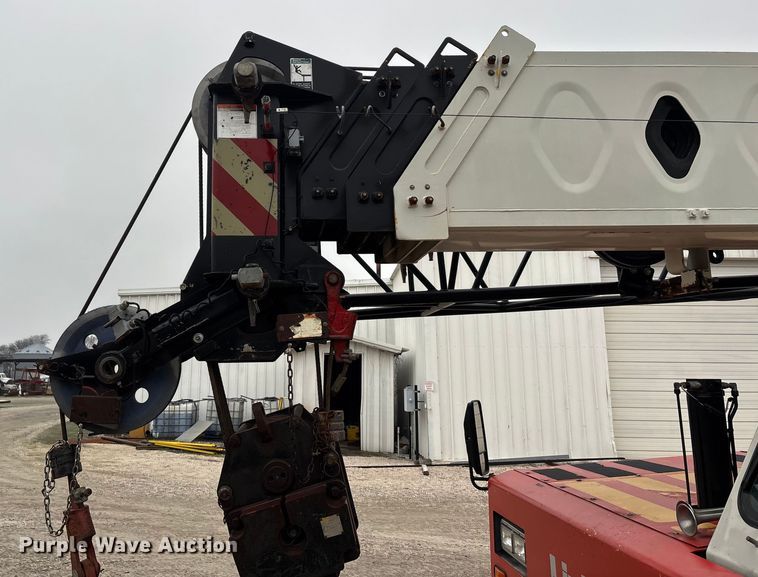 image for item DW7311 2006 Link-Belt HTC 8660 series II crane