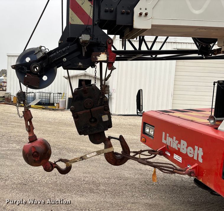 image for item DW7311 2006 Link-Belt HTC 8660 series II crane