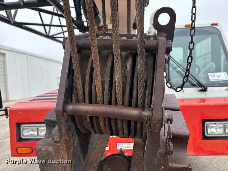 image for item DW7311 2006 Link-Belt HTC 8660 series II crane