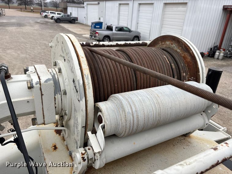 image for item DW7311 2006 Link-Belt HTC 8660 series II crane