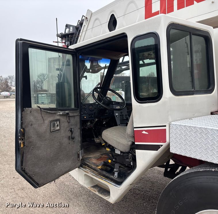 image for item DW7311 2006 Link-Belt HTC 8660 series II crane