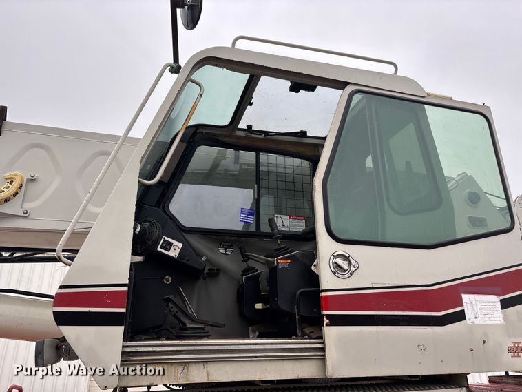 image for item DW7311 2006 Link-Belt HTC 8660 series II crane