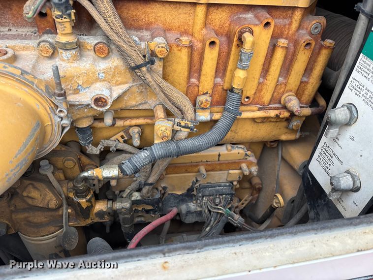 image for item DW7311 2006 Link-Belt HTC 8660 series II crane