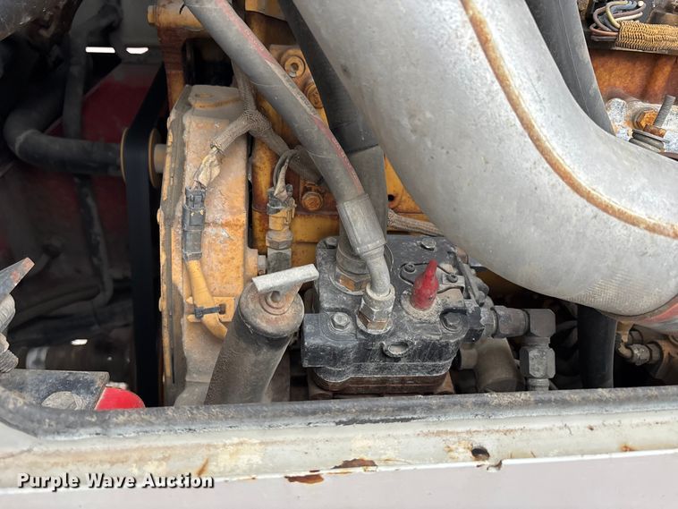 image for item DW7311 2006 Link-Belt HTC 8660 series II crane