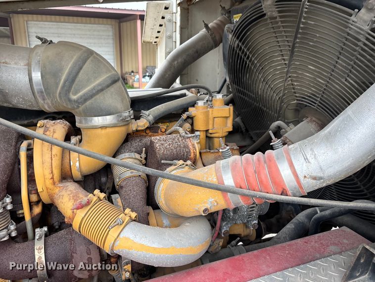 image for item DW7311 2006 Link-Belt HTC 8660 series II crane