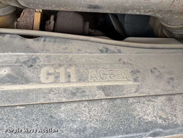 image for item DW7311 2006 Link-Belt HTC 8660 series II crane