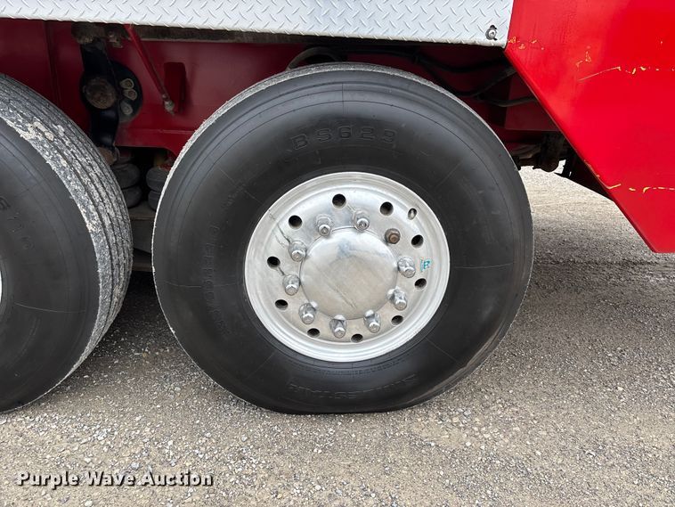 image for item DW7311 2006 Link-Belt HTC 8660 series II crane