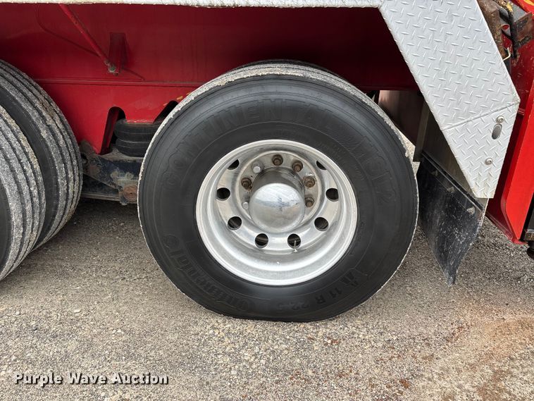 image for item DW7311 2006 Link-Belt HTC 8660 series II crane