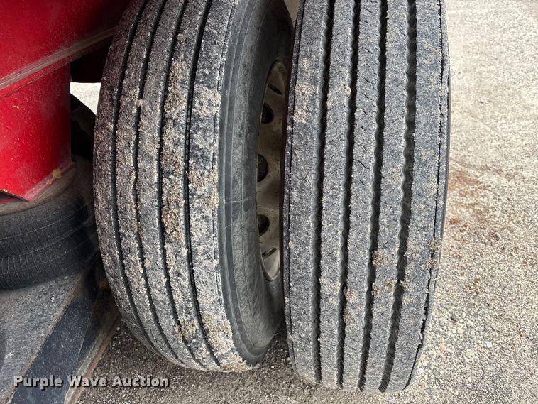 image for item DW7311 2006 Link-Belt HTC 8660 series II crane