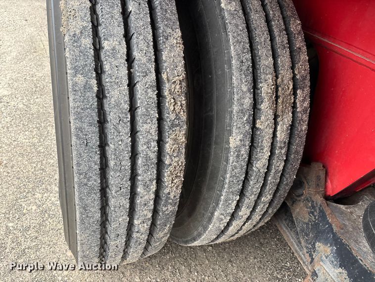 image for item DW7311 2006 Link-Belt HTC 8660 series II crane