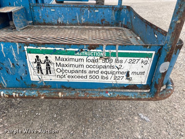 image for item DW7312 2006 Genie S-80 boom lift